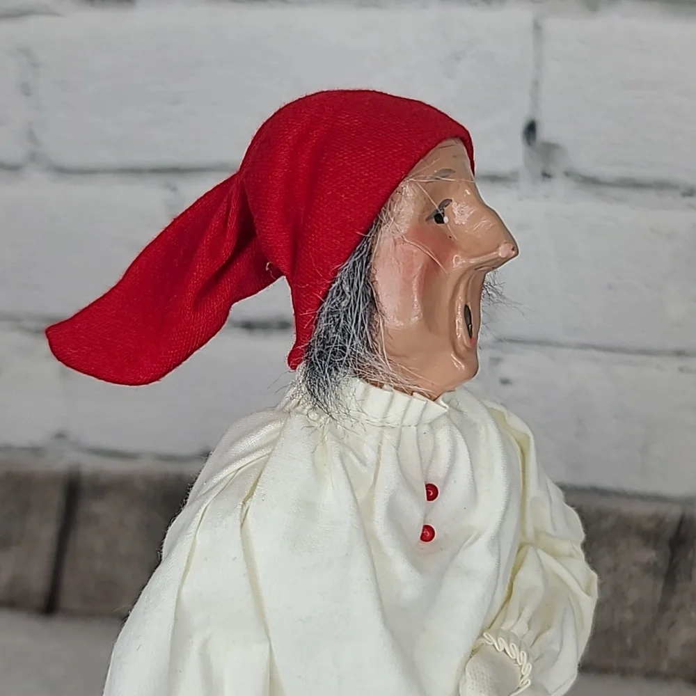 Byers' Choice Caroler 1984/93 2nd Ed. Scrooge From 
